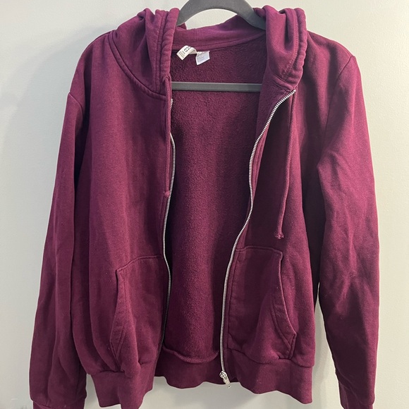 Divided Sweater - Picture 2 of 3